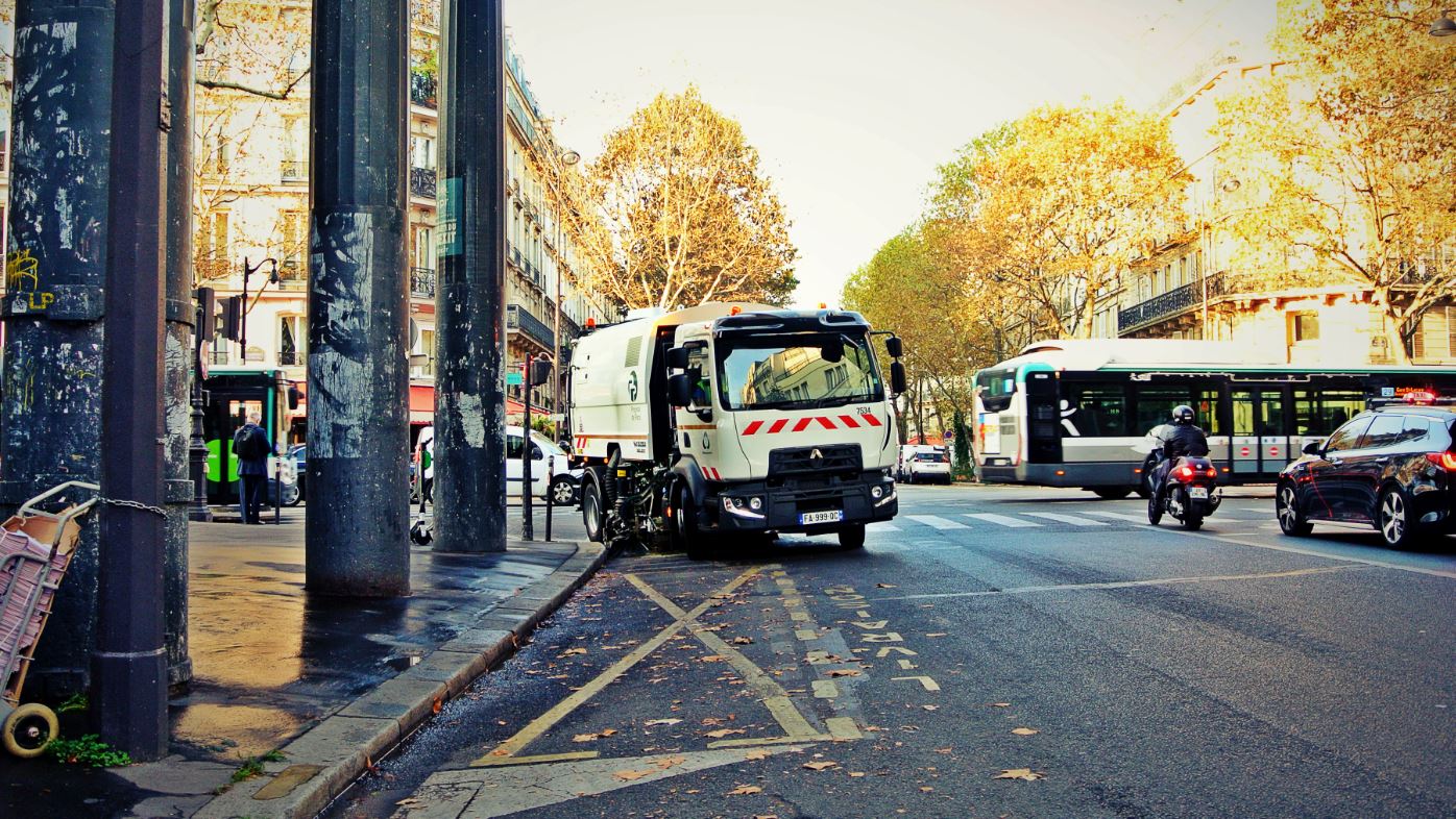 We have also secured a second renewal for cleaning services covering 16 districts of Paris We have also secured a second renewal for cleaning services covering 16 districts of Paris